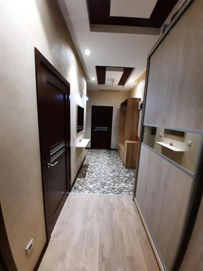 Studio Apartment With 3 Rooms On Dragomirova Str Kiev 0*,
